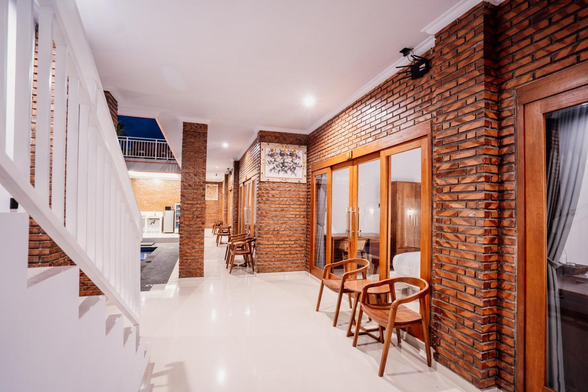 Pondok Yogi Guest House Canggu Exterior photo