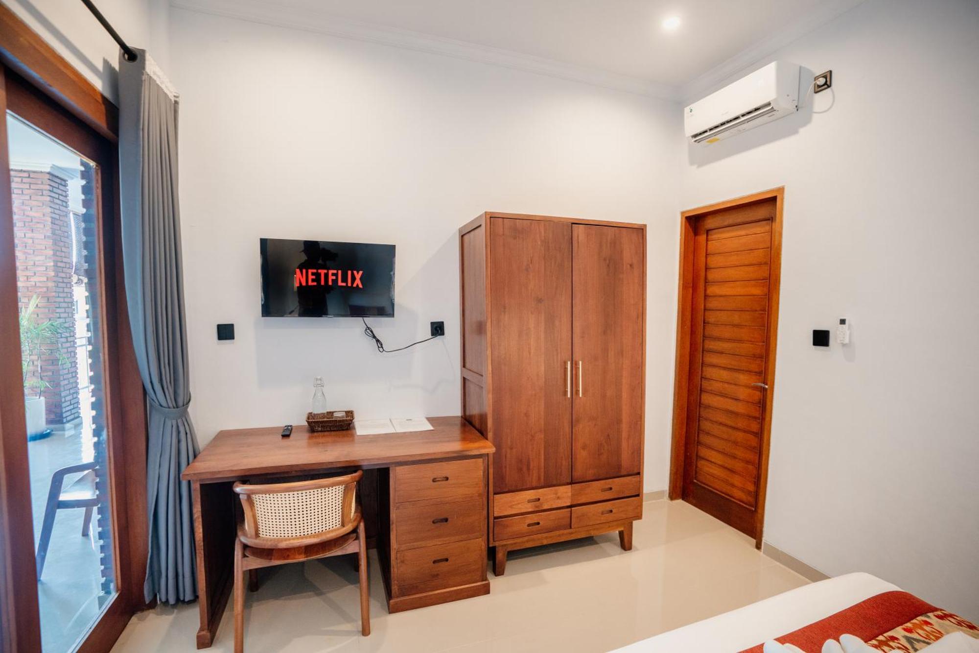 Pondok Yogi Guest House Canggu Exterior photo